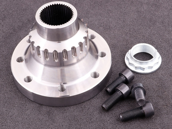 MaxxECU 2351 8HP output flange - 1350 yoke/Supra MkiV