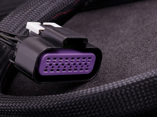 Komputer standalone MaxxECU RACE H2O 1903 Plug-in (P&P) wersja Standard Ford Focus RS/ST (2009-2010)