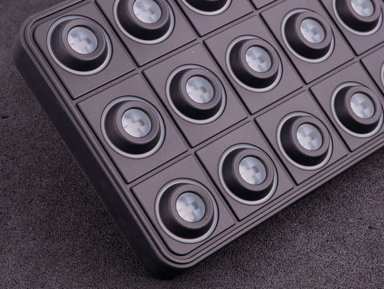 MaxxECU 2184 CAN keypad (15 keys) multi color LED RGB