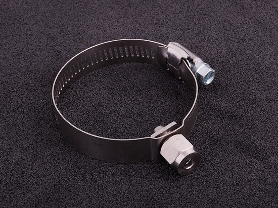 Stalowa obejma zaciskowa MaxxECU 2104 do tłumików 36-63mm