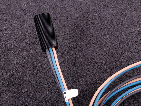 MaxxECU 2012 Cam position sensor, digital (Hall), 25mm thread