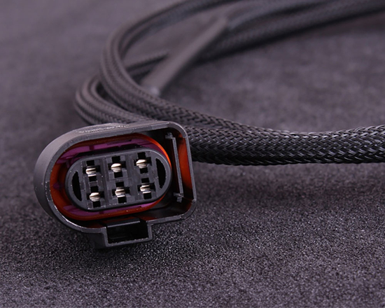 Kabel MaxxECU 1900 do podłączenia szerokopasmowej sondy lambda LSU 4.2 do komputerów MaxxECU