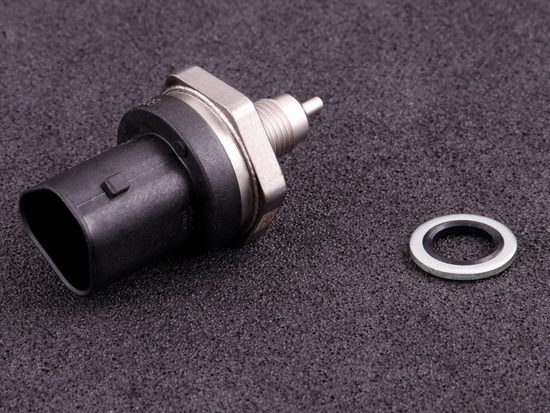 MaxxECU 2165 Bosch mutlisensor oil pressure and temperature sensor (10bar/140C)