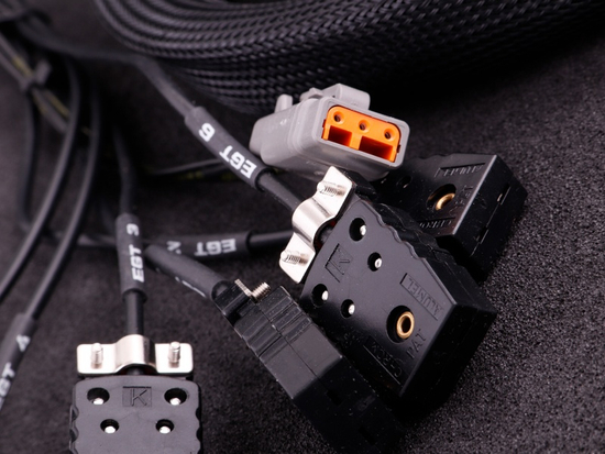 Komputer standalone MaxxECU RACE H2O 1903 Plug-in (P&P) wersja Standard Ford Focus RS/ST (2009-2010)