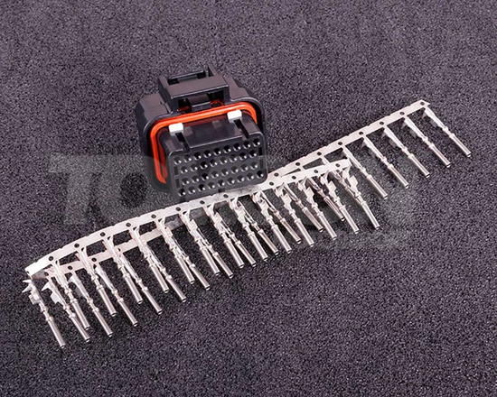 MaxxECU 1999 connector for PDM20 power distribution module (connector 1) (AMP 34-pin)