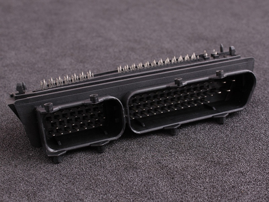 MaxxECU 1529 VW/Audi 1.8T ECU connector 80-pin