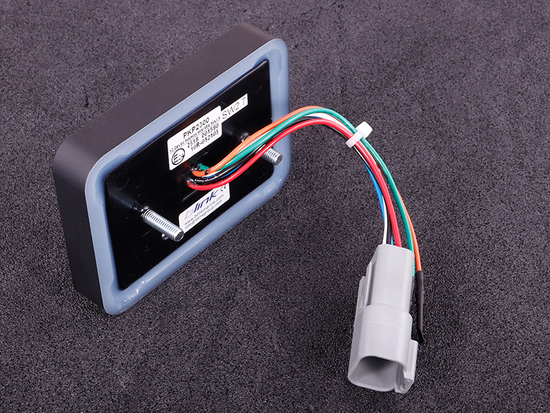 MaxxECU 2010 CAN keypad (6 keys) multi color LED RGB