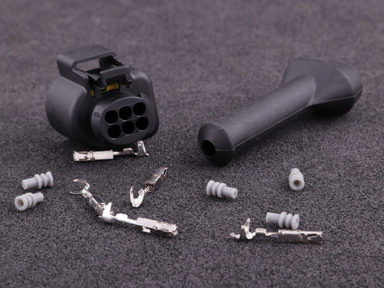 Wtyczka MaxxECU 2171 do sondy szerokopasmowej Bosch ADV 6-pin