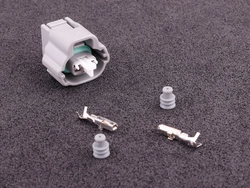 MaxxECU 1751 2JZ VVTi solenoid connector