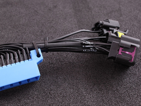 MaxxECU 1473 plugin adapter for Nissan S14 SR20DET (76-pin) with MaxxECU ECU's